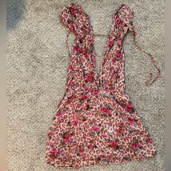 Reformation Dresses & Skirts - Reformation Pink Floral Dress